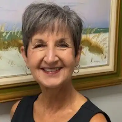 Lori Bukaweski